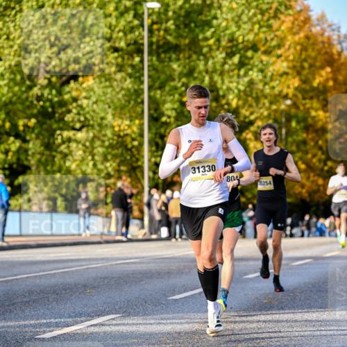 25.10.2026 - hella hamburg halbmarathon Dr. Thomas Lammeyer http://msf.ph/oto/11053878 25.10.2026 10:16:47 Kennedybrücke 31330, 804, 35254 meine-sportfotos.de