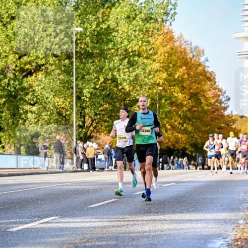 25.10.2026 - hella hamburg halbmarathon Dr. Thomas Lammeyer http://msf.ph/oto/11053917 25.10.2026 10:16:51 Kennedybrücke 22899, 13398 meine-sportfotos.de