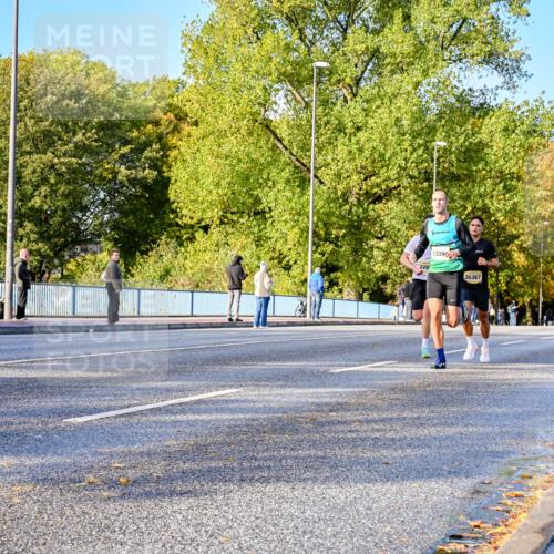 25.10.2026 - hella hamburg halbmarathon Dr. Thomas Lammeyer http://msf.ph/oto/11053934 25.10.2026 10:16:52 Kennedybrücke 1339, 36367 meine-sportfotos.de