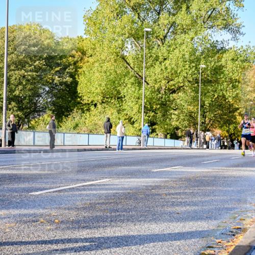 25.10.2026 - hella hamburg halbmarathon Dr. Thomas Lammeyer http://msf.ph/oto/11053967 25.10.2026 10:16:56 Kennedybrücke 22628, 6342 meine-sportfotos.de