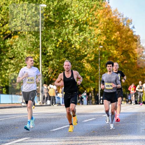 25.10.2026 - hella hamburg halbmarathon Dr. Thomas Lammeyer http://msf.ph/oto/11054076 25.10.2026 10:17:13 Kennedybrücke 3745, 32679 meine-sportfotos.de