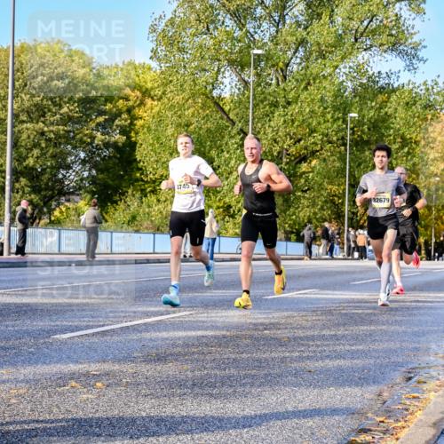 25.10.2026 - hella hamburg halbmarathon Dr. Thomas Lammeyer http://msf.ph/oto/11054097 25.10.2026 10:17:15 Kennedybrücke 3745, 32679 meine-sportfotos.de