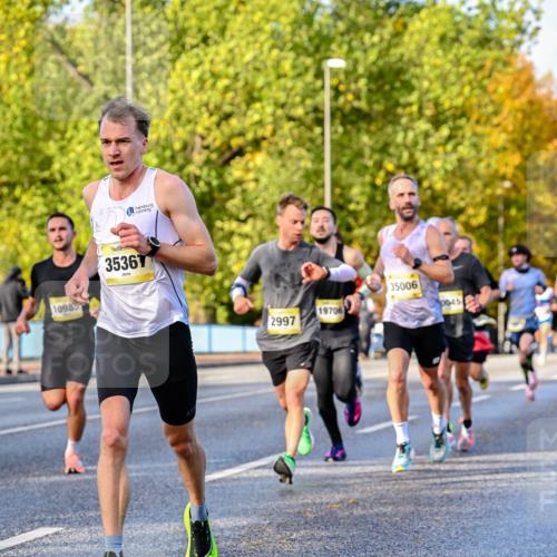 25.10.2026 - hella hamburg halbmarathon Dr. Thomas Lammeyer http://msf.ph/oto/11054142 25.10.2026 10:17:23 Kennedybrücke 10985, 35367, 35006, 19706, 0045, 2997 meine-sportfotos.de