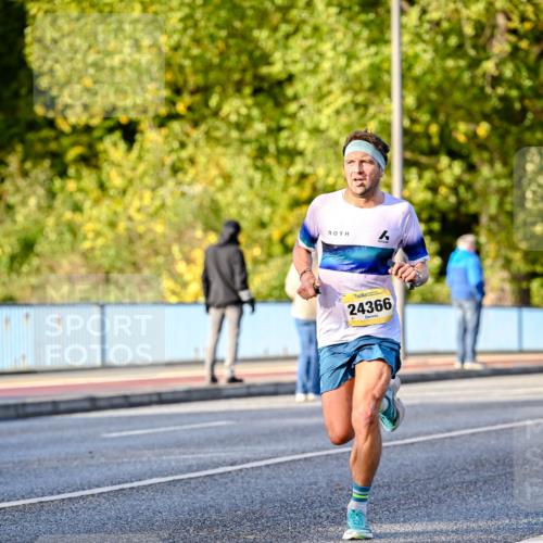 25.10.2026 - hella hamburg halbmarathon Dr. Thomas Lammeyer http://msf.ph/oto/11054210 25.10.2026 10:17:30 Kennedybrücke 24366 meine-sportfotos.de