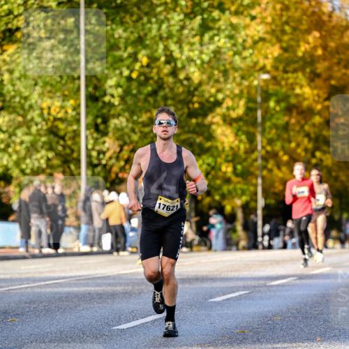 25.10.2026 - hella hamburg halbmarathon Dr. Thomas Lammeyer http://msf.ph/oto/11054219 25.10.2026 10:17:33 Kennedybrücke 17621 meine-sportfotos.de