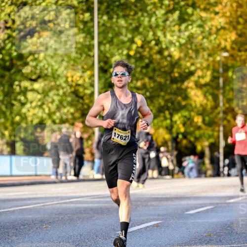 25.10.2026 - hella hamburg halbmarathon Dr. Thomas Lammeyer http://msf.ph/oto/11054223 25.10.2026 10:17:34 Kennedybrücke 17621, 247 meine-sportfotos.de