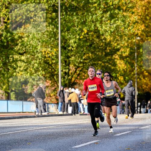 25.10.2026 - hella hamburg halbmarathon Dr. Thomas Lammeyer http://msf.ph/oto/11054241 25.10.2026 10:17:37 Kennedybrücke 33007, 35621 meine-sportfotos.de