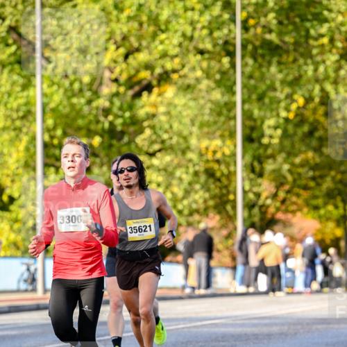 25.10.2026 - hella hamburg halbmarathon Dr. Thomas Lammeyer http://msf.ph/oto/11054254 25.10.2026 10:17:39 Kennedybrücke 3300, 35621 meine-sportfotos.de