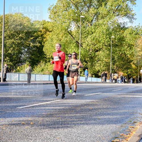 25.10.2026 - hella hamburg halbmarathon Dr. Thomas Lammeyer http://msf.ph/oto/11054266 25.10.2026 10:17:41 Kennedybrücke 3300, 3562 meine-sportfotos.de