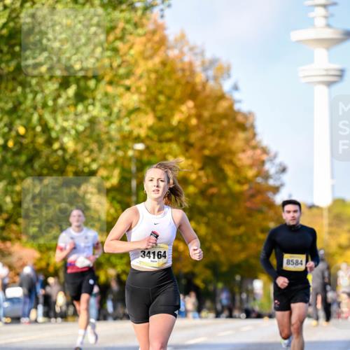 25.10.2026 - hella hamburg halbmarathon Dr. Thomas Lammeyer http://msf.ph/oto/11054279 25.10.2026 10:17:42 Kennedybrücke 34164, 8584 meine-sportfotos.de