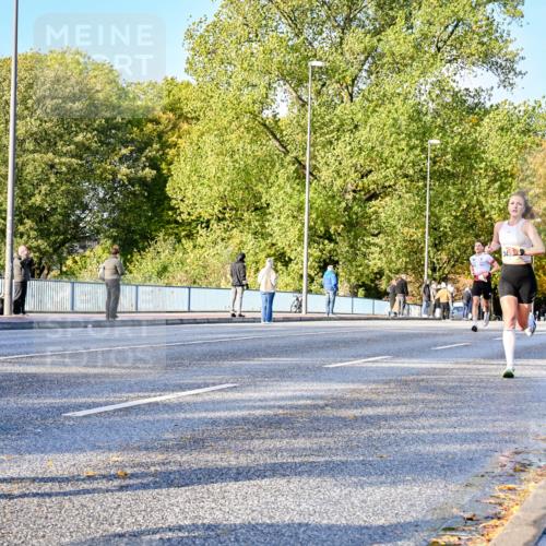 25.10.2026 - hella hamburg halbmarathon Dr. Thomas Lammeyer http://msf.ph/oto/11054286 25.10.2026 10:17:43 Kennedybrücke 34, 8584 meine-sportfotos.de