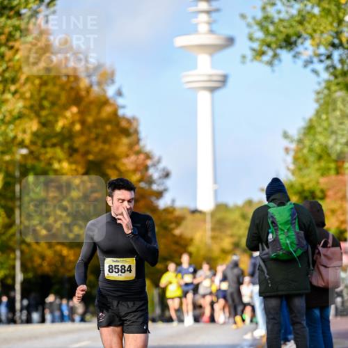 25.10.2026 - hella hamburg halbmarathon Dr. Thomas Lammeyer http://msf.ph/oto/11054295 25.10.2026 10:17:44 Kennedybrücke 8584 meine-sportfotos.de