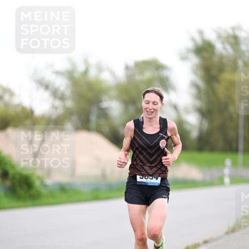 07.04.2024 - 43. Internationalen Wilhelmsburger Insellauf Dr. Thomas Lammeyer http://msf.ph/oto/6037671 07.04.2024 10:22:56 Laufen  meine-sportfotos.de