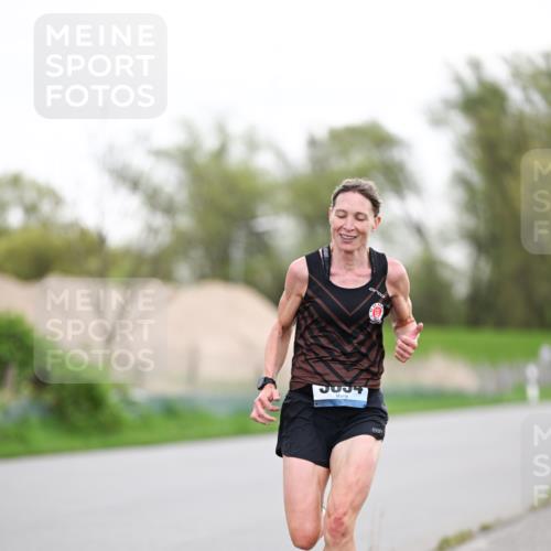 07.04.2024 - 43. Internationalen Wilhelmsburger Insellauf Dr. Thomas Lammeyer http://msf.ph/oto/6037673 07.04.2024 10:22:57 Laufen  meine-sportfotos.de