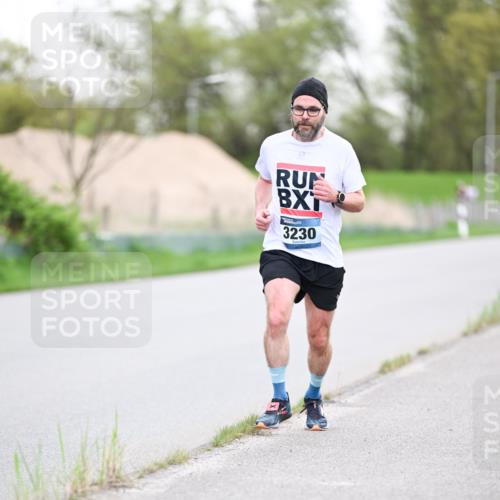 07.04.2024 - 43. Internationalen Wilhelmsburger Insellauf Dr. Thomas Lammeyer http://msf.ph/oto/6037691 07.04.2024 10:23:11 Laufen 3230 meine-sportfotos.de