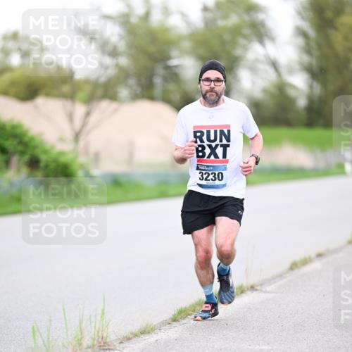 07.04.2024 - 43. Internationalen Wilhelmsburger Insellauf Dr. Thomas Lammeyer http://msf.ph/oto/6037693 07.04.2024 10:23:12 Laufen 3230 meine-sportfotos.de