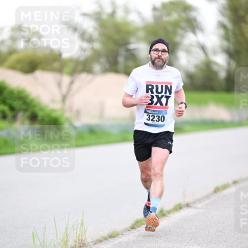 07.04.2024 - 43. Internationalen Wilhelmsburger Insellauf Dr. Thomas Lammeyer http://msf.ph/oto/6037694 07.04.2024 10:23:12 Laufen 3230 meine-sportfotos.de