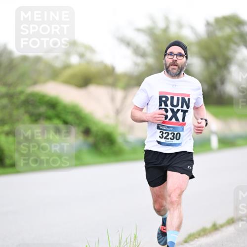07.04.2024 - 43. Internationalen Wilhelmsburger Insellauf Dr. Thomas Lammeyer http://msf.ph/oto/6037699 07.04.2024 10:23:13 Laufen 3, 3230 meine-sportfotos.de