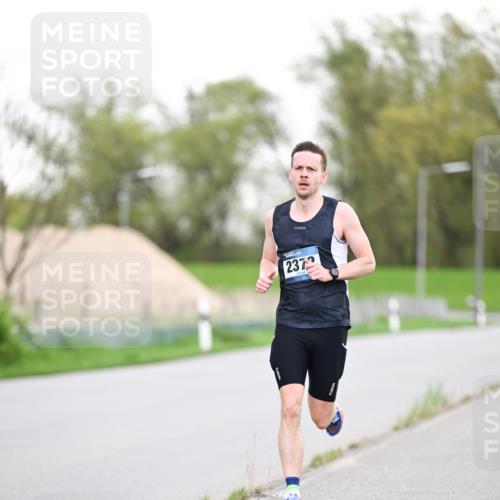 07.04.2024 - 43. Internationalen Wilhelmsburger Insellauf Dr. Thomas Lammeyer http://msf.ph/oto/6037738 07.04.2024 10:23:23 Laufen 2372 meine-sportfotos.de