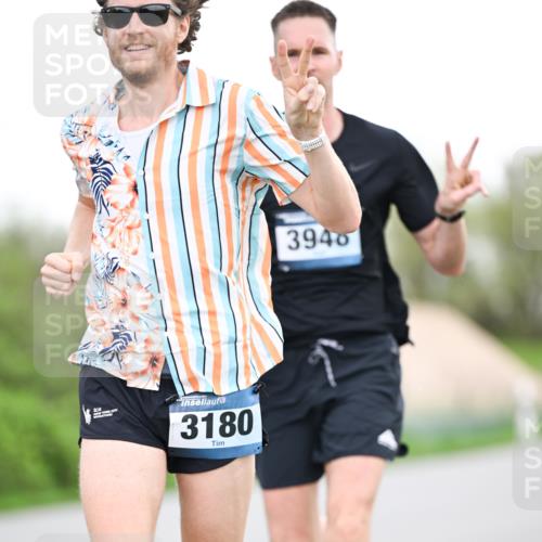 07.04.2024 - 43. Internationalen Wilhelmsburger Insellauf Dr. Thomas Lammeyer http://msf.ph/oto/6037763 07.04.2024 10:23:41 Laufen 3180, 3948 meine-sportfotos.de