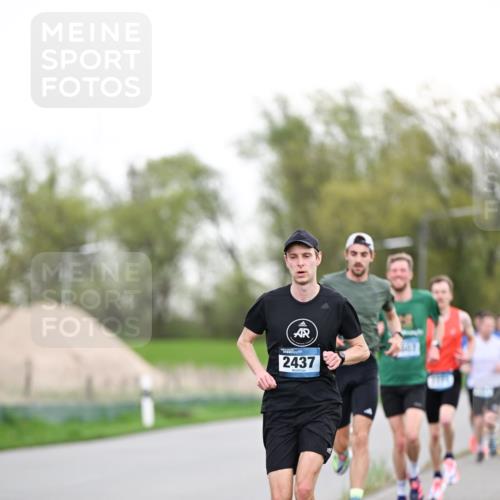 07.04.2024 - 43. Internationalen Wilhelmsburger Insellauf Dr. Thomas Lammeyer http://msf.ph/oto/6037772 07.04.2024 10:23:47 Laufen 2437, 07 meine-sportfotos.de