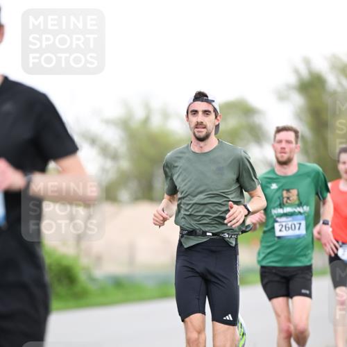 07.04.2024 - 43. Internationalen Wilhelmsburger Insellauf Dr. Thomas Lammeyer http://msf.ph/oto/6037785 07.04.2024 10:23:49 Laufen 2607, 3 meine-sportfotos.de