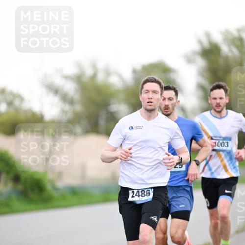 07.04.2024 - 43. Internationalen Wilhelmsburger Insellauf Dr. Thomas Lammeyer http://msf.ph/oto/6037811 07.04.2024 10:23:55 Laufen 2486, 3003 meine-sportfotos.de