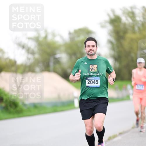 07.04.2024 - 43. Internationalen Wilhelmsburger Insellauf Dr. Thomas Lammeyer http://msf.ph/oto/6037924 07.04.2024 10:25:01 Laufen 2045 meine-sportfotos.de