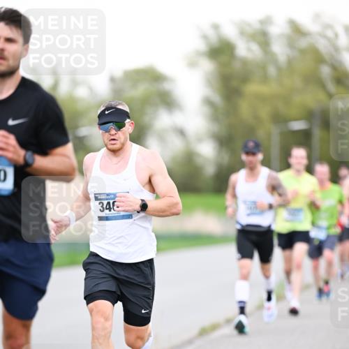 07.04.2024 - 43. Internationalen Wilhelmsburger Insellauf Dr. Thomas Lammeyer http://msf.ph/oto/6038358 07.04.2024 10:26:57 Laufen 0, 340 meine-sportfotos.de
