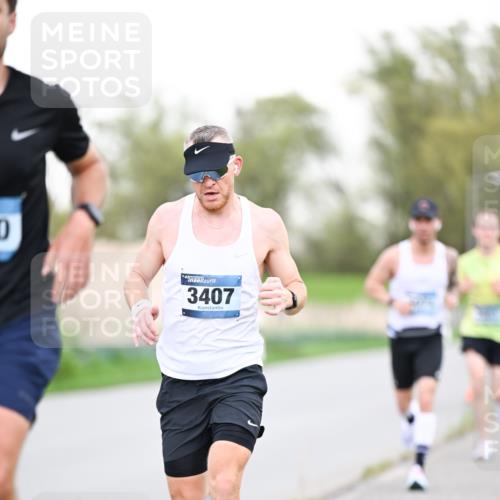 07.04.2024 - 43. Internationalen Wilhelmsburger Insellauf Dr. Thomas Lammeyer http://msf.ph/oto/6038361 07.04.2024 10:26:57 Laufen 43, 3407 meine-sportfotos.de