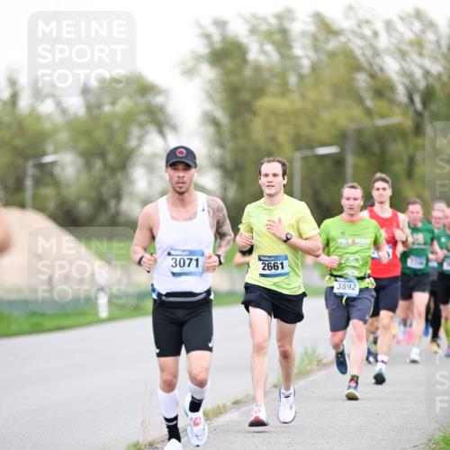 07.04.2024 - 43. Internationalen Wilhelmsburger Insellauf Dr. Thomas Lammeyer http://msf.ph/oto/6038366 07.04.2024 10:26:58 Laufen 3071, 2661, 3892 meine-sportfotos.de