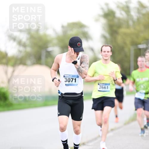 07.04.2024 - 43. Internationalen Wilhelmsburger Insellauf Dr. Thomas Lammeyer http://msf.ph/oto/6038371 07.04.2024 10:26:59 Laufen 3071, 2661 meine-sportfotos.de