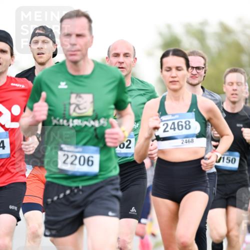 07.04.2024 - 43. Internationalen Wilhelmsburger Insellauf Dr. Thomas Lammeyer http://msf.ph/oto/6038408 07.04.2024 10:27:07 Laufen 4, 229, 2206, 02, 2468, 2468, 150 meine-sportfotos.de