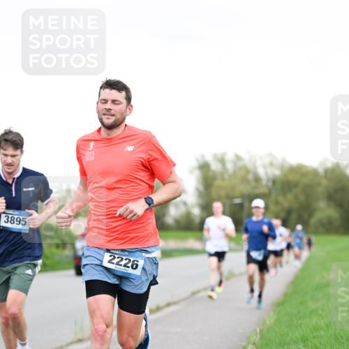 07.04.2024 - 43. Internationalen Wilhelmsburger Insellauf Dr. Thomas Lammeyer http://msf.ph/oto/6038428 07.04.2024 10:27:13 Laufen 2019, 3895, 2226 meine-sportfotos.de