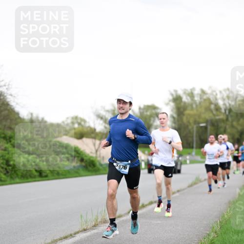 07.04.2024 - 43. Internationalen Wilhelmsburger Insellauf Dr. Thomas Lammeyer http://msf.ph/oto/6038434 07.04.2024 10:27:15 Laufen 3476 meine-sportfotos.de