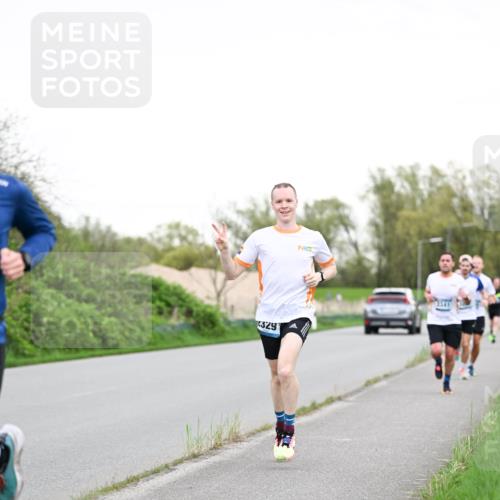 07.04.2024 - 43. Internationalen Wilhelmsburger Insellauf Dr. Thomas Lammeyer http://msf.ph/oto/6038438 07.04.2024 10:27:16 Laufen 329 meine-sportfotos.de