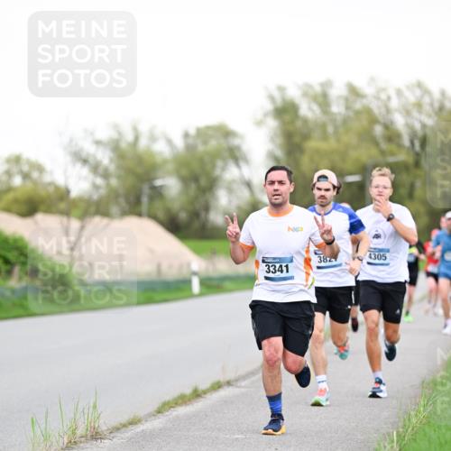 07.04.2024 - 43. Internationalen Wilhelmsburger Insellauf Dr. Thomas Lammeyer http://msf.ph/oto/6038446 07.04.2024 10:27:18 Laufen 3341, 382, 4305 meine-sportfotos.de