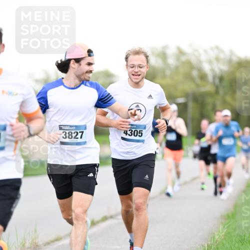 07.04.2024 - 43. Internationalen Wilhelmsburger Insellauf Dr. Thomas Lammeyer http://msf.ph/oto/6038461 07.04.2024 10:27:21 Laufen 3827, 4305 meine-sportfotos.de