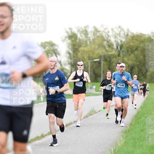 07.04.2024 - 43. Internationalen Wilhelmsburger Insellauf Dr. Thomas Lammeyer http://msf.ph/oto/6038467 07.04.2024 10:27:22 Laufen 2153, 2251, 2346 meine-sportfotos.de