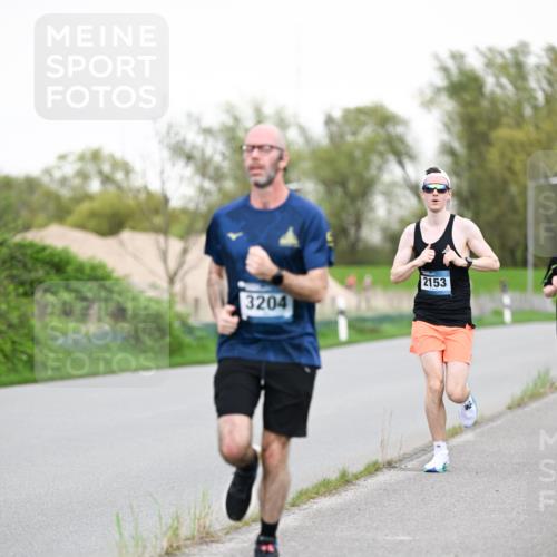 07.04.2024 - 43. Internationalen Wilhelmsburger Insellauf Dr. Thomas Lammeyer http://msf.ph/oto/6038470 07.04.2024 10:27:23 Laufen 3204, 2153 meine-sportfotos.de