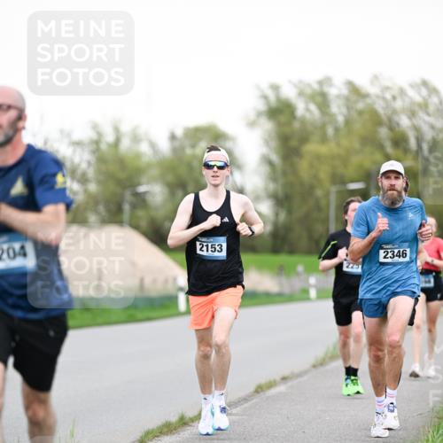 07.04.2024 - 43. Internationalen Wilhelmsburger Insellauf Dr. Thomas Lammeyer http://msf.ph/oto/6038474 07.04.2024 10:27:24 Laufen 204, 2153, 225, 2346 meine-sportfotos.de