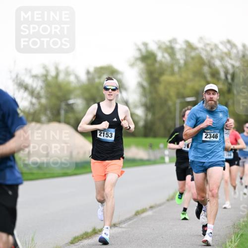 07.04.2024 - 43. Internationalen Wilhelmsburger Insellauf Dr. Thomas Lammeyer http://msf.ph/oto/6038475 07.04.2024 10:27:24 Laufen 2153, 2346 meine-sportfotos.de