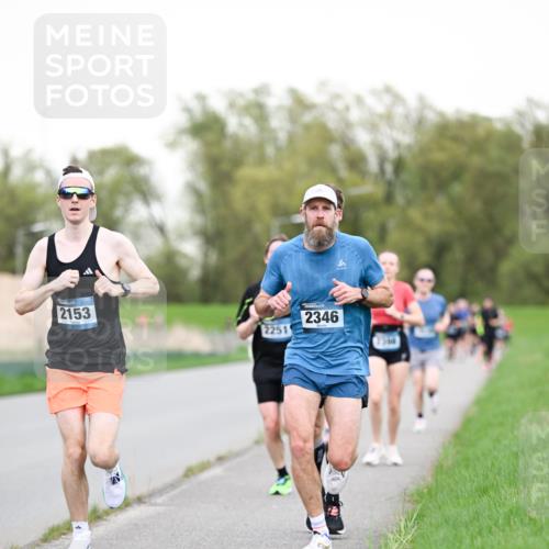 07.04.2024 - 43. Internationalen Wilhelmsburger Insellauf Dr. Thomas Lammeyer http://msf.ph/oto/6038476 07.04.2024 10:27:24 Laufen 2153, 2251, 2346 meine-sportfotos.de