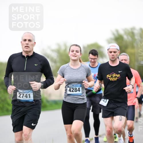 07.04.2024 - 43. Internationalen Wilhelmsburger Insellauf Dr. Thomas Lammeyer http://msf.ph/oto/6039435 07.04.2024 10:31:43 Laufen 2741, 4284, 43 meine-sportfotos.de