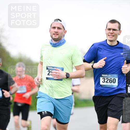 07.04.2024 - 43. Internationalen Wilhelmsburger Insellauf Dr. Thomas Lammeyer http://msf.ph/oto/6039548 07.04.2024 10:32:07 Laufen 25, 3260 meine-sportfotos.de