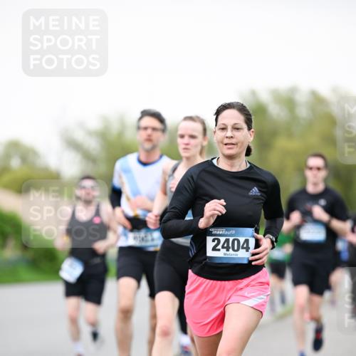 07.04.2024 - 43. Internationalen Wilhelmsburger Insellauf Dr. Thomas Lammeyer http://msf.ph/oto/6039561 07.04.2024 10:32:10 Laufen 2404 meine-sportfotos.de