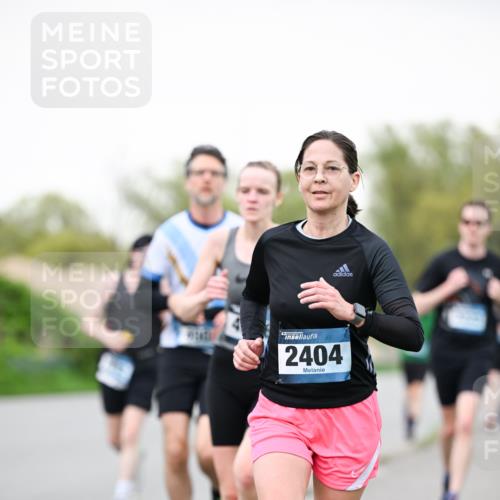 07.04.2024 - 43. Internationalen Wilhelmsburger Insellauf Dr. Thomas Lammeyer http://msf.ph/oto/6039563 07.04.2024 10:32:10 Laufen 2404 meine-sportfotos.de