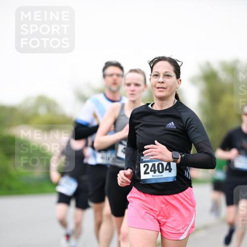 07.04.2024 - 43. Internationalen Wilhelmsburger Insellauf Dr. Thomas Lammeyer http://msf.ph/oto/6039564 07.04.2024 10:32:10 Laufen 2404 meine-sportfotos.de