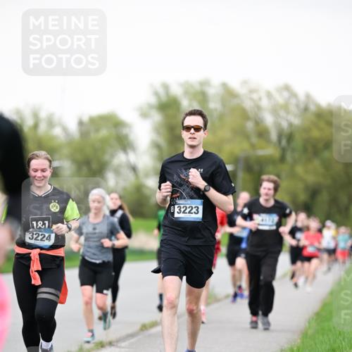 07.04.2024 - 43. Internationalen Wilhelmsburger Insellauf Dr. Thomas Lammeyer http://msf.ph/oto/6039568 07.04.2024 10:32:11 Laufen 1, 1, 3224, 3223, 4578 meine-sportfotos.de