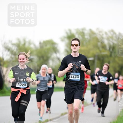 07.04.2024 - 43. Internationalen Wilhelmsburger Insellauf Dr. Thomas Lammeyer http://msf.ph/oto/6039570 07.04.2024 10:32:11 Laufen 1, 1, 3224, 3223 meine-sportfotos.de